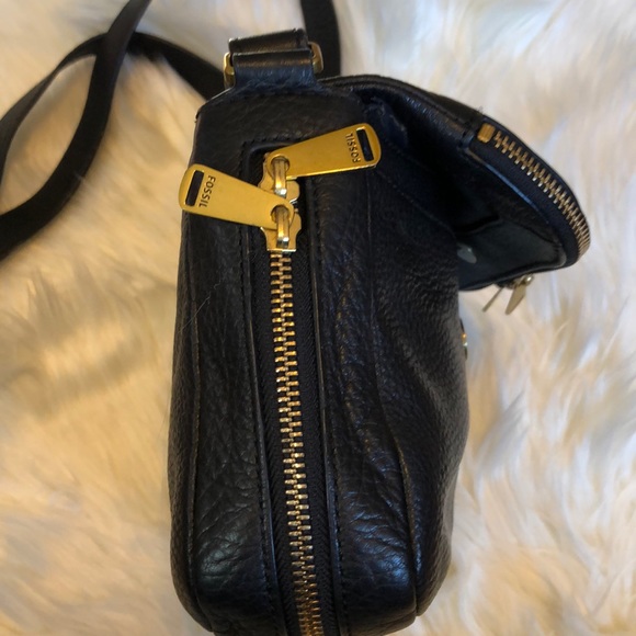 Fossil Leather Crossbody Bag, w adjustable strap - Picture 8 of 8